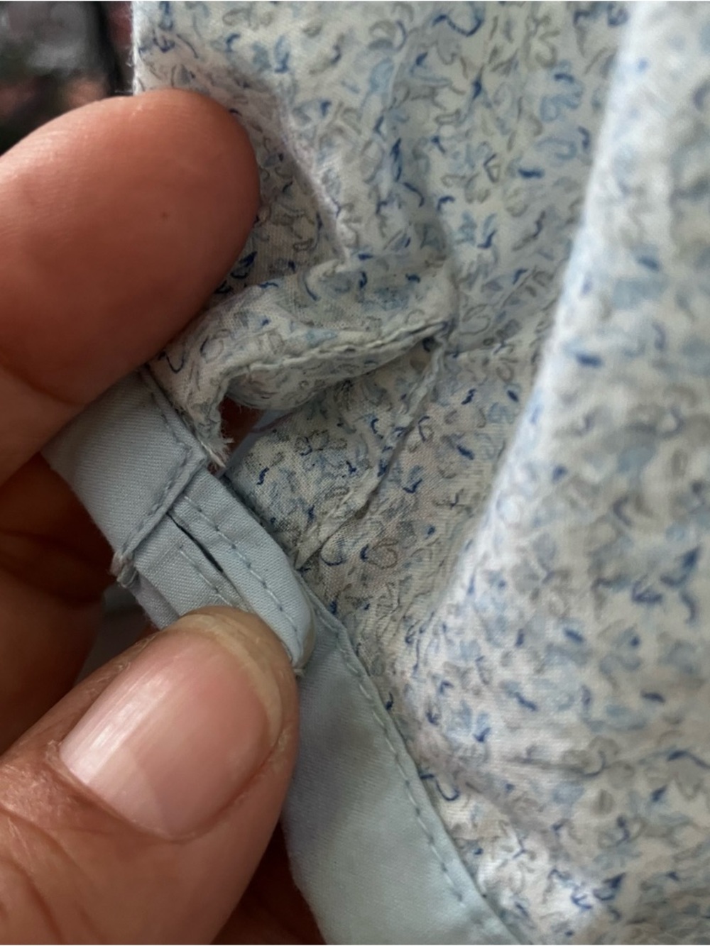 Beautiful blouse - Picture 9 of 10
